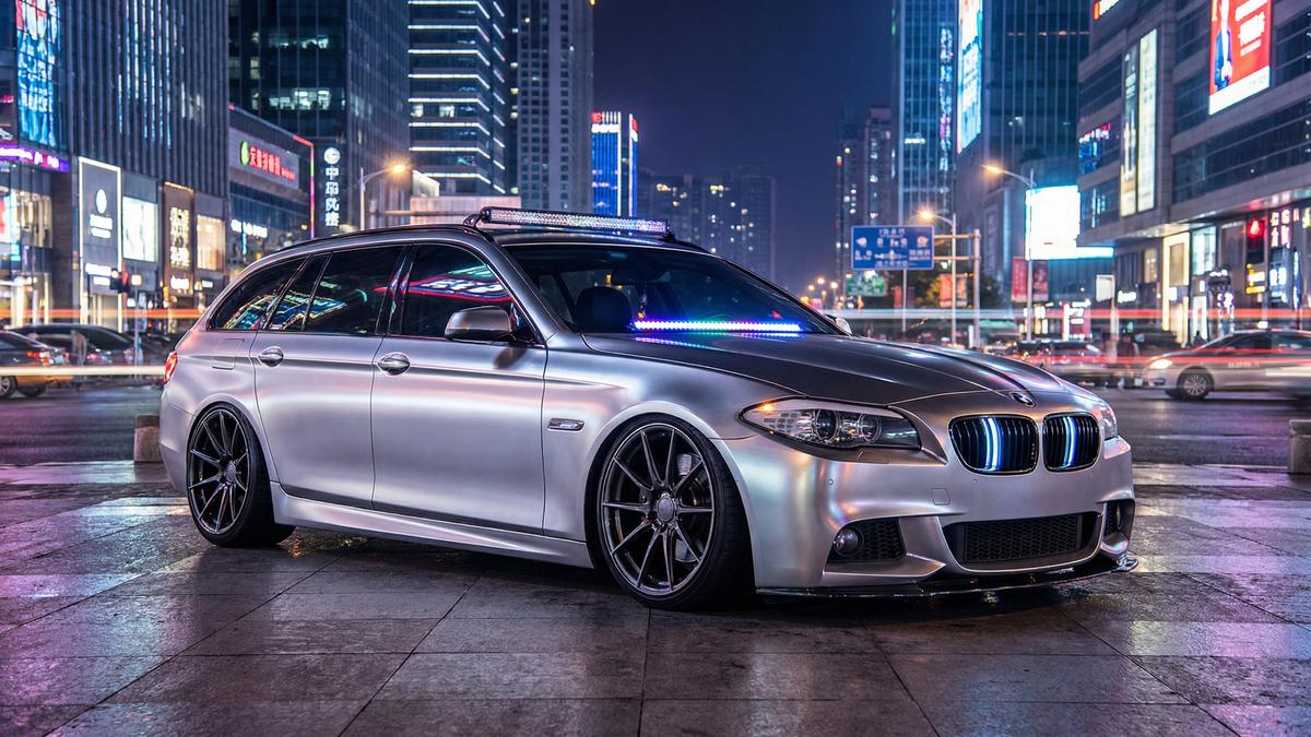 草莓视频旅行车视频